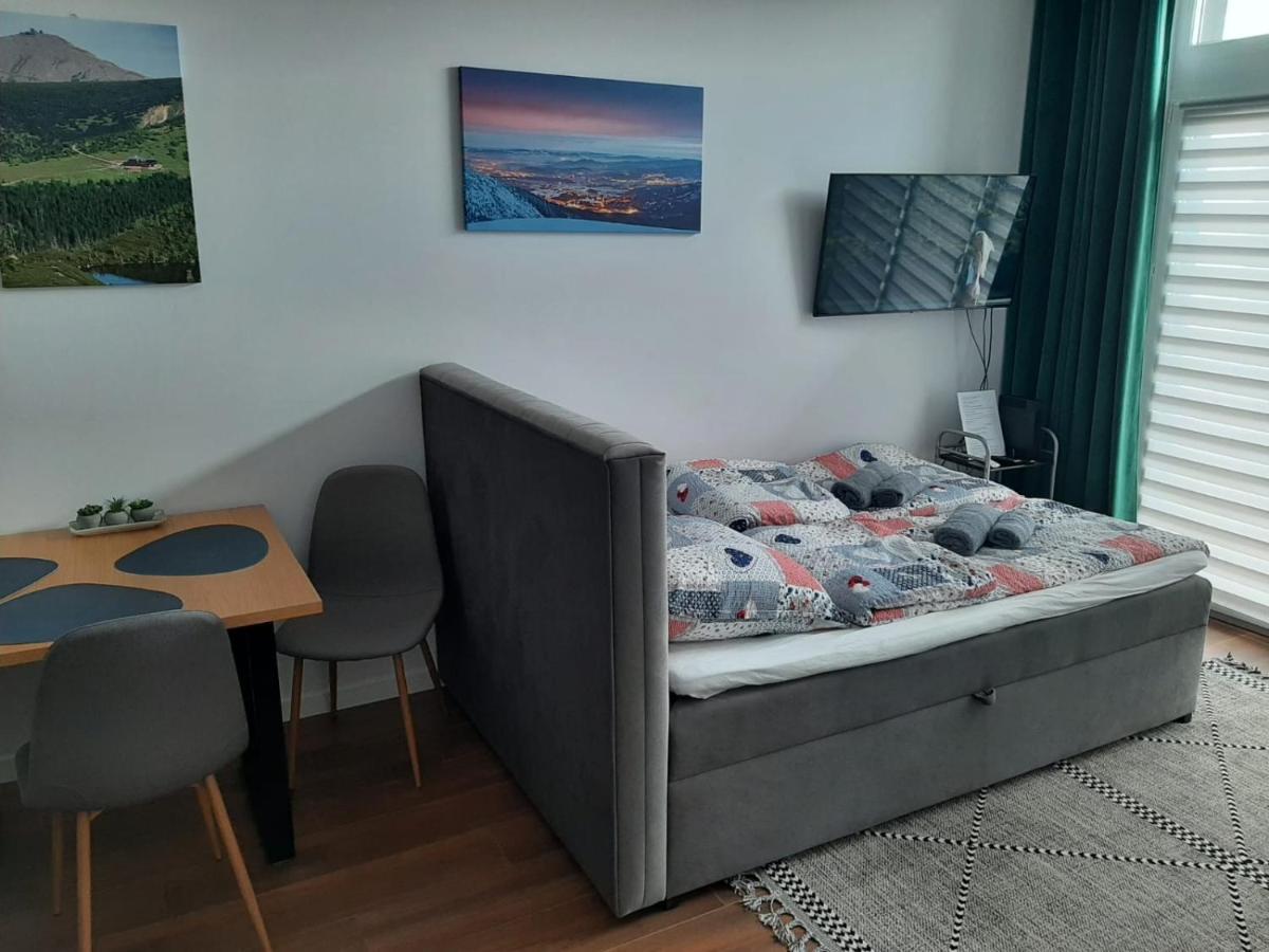 Aparta Lotnisko Wrocław Eksteriør bilde